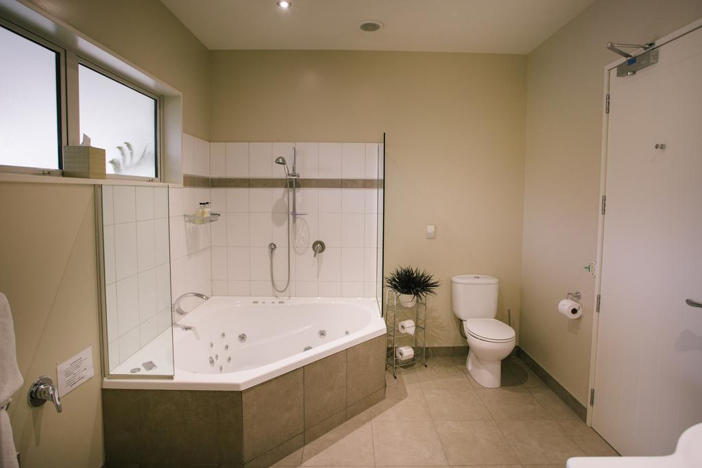 Riverview Terrace Wanaka Exterior foto